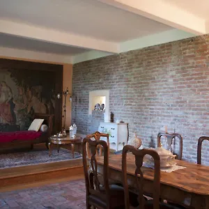 Corte Leopoli Bed & Breakfast Buscoldo